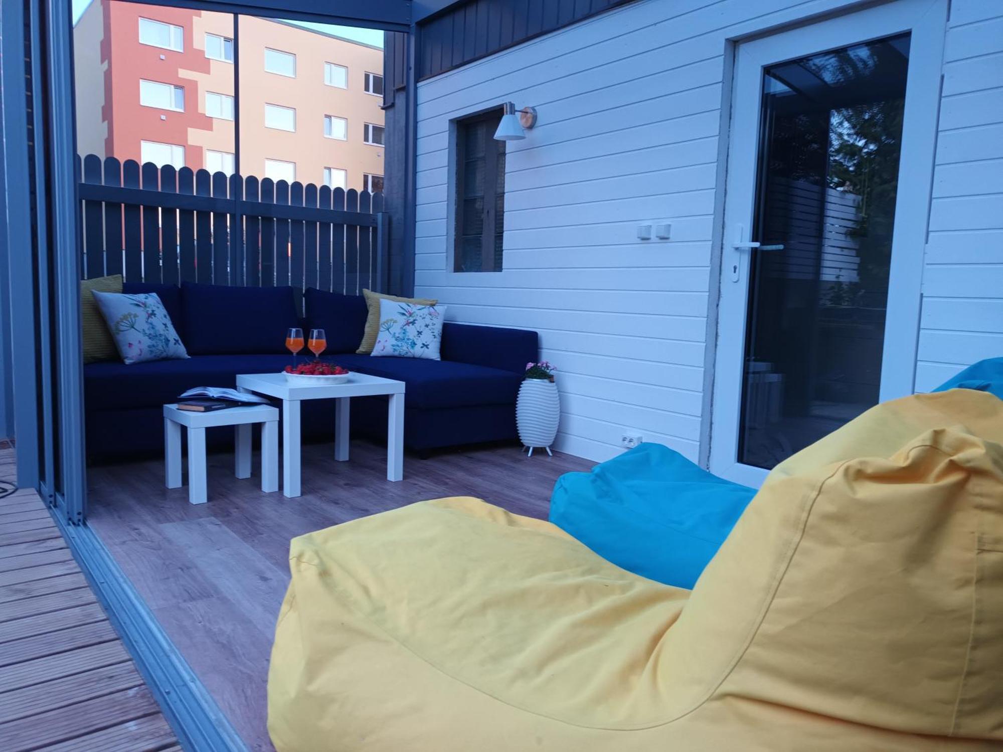 Apartamento Liisu Külalistemaja Haapsalu Exterior foto
